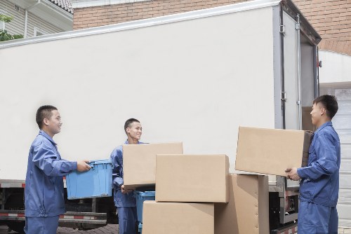 Recycling and sustainability-focused moving service in Queenspark