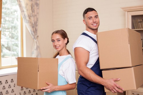 Queenspark moving van for home and business transport