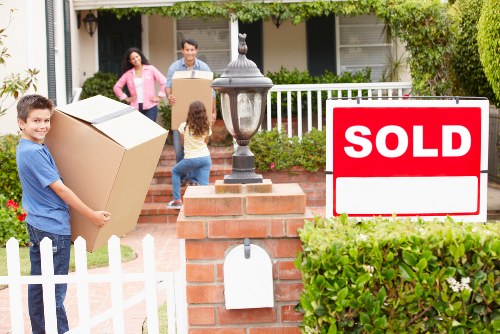 Queens Park property access and parking considerations for moving